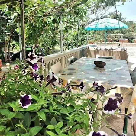 Apartman Gorgeous 2+1 With Private Parking Medulin